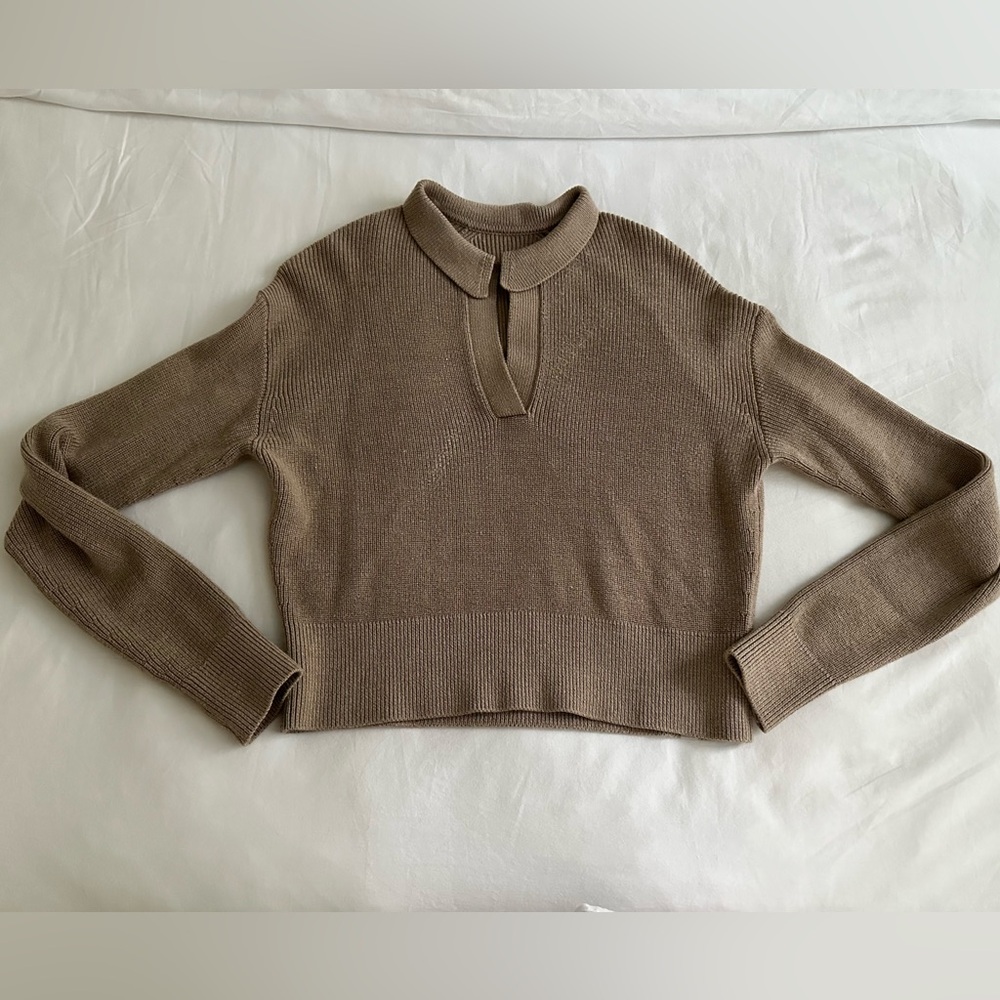 Lululemon Women’s Merino Wool Blend Ribbed Polo Sweater with Collar